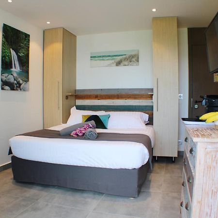 La Casaboubou Bed and Breakfast Saint-Francois  Eksteriør billede